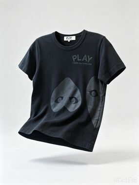 Comme des Garcons PLAY Black Logo Heart T-Shirt